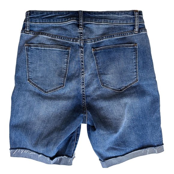 GAP jean cutoff shorts (Size 30) - Picture 2 of 8